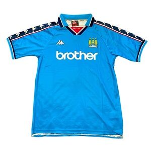 1997/98 retro Manchester city home kit. Brand new with tags